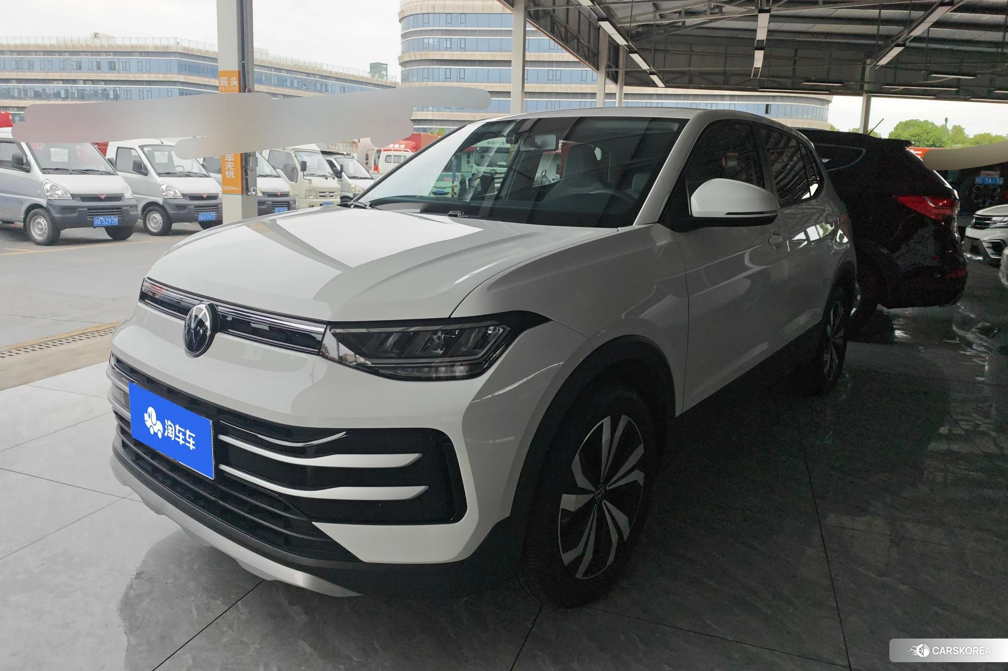 Volkswagen Tharu id 4510603 из Китая 17