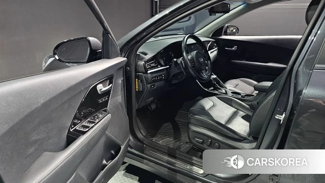 Kia The New Niro id 4542430 из Кореи 36