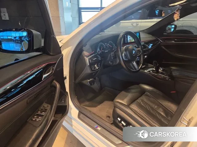 BMW 5 Series (G30) id 3034294 из Кореи 20