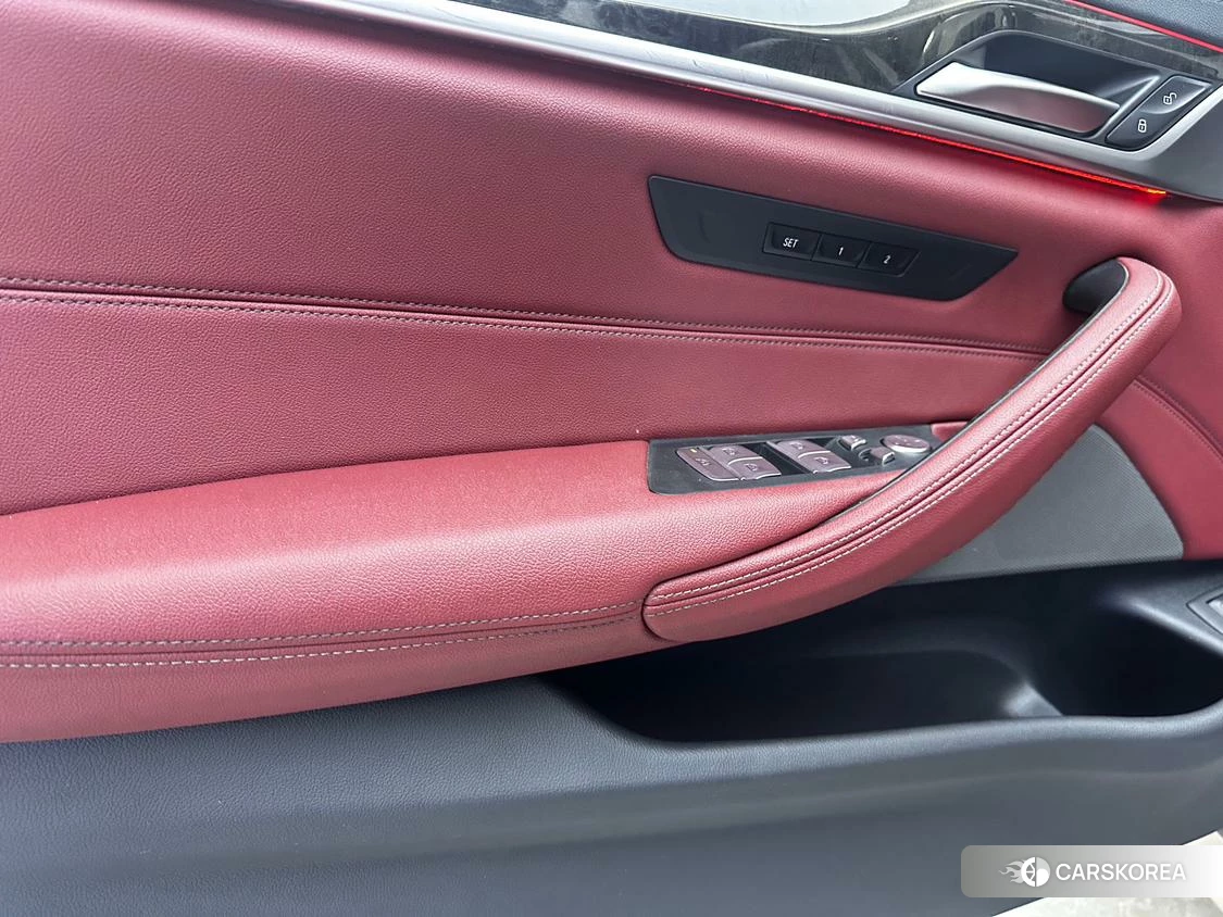 BMW 5 series id 4420295 из Китая 33