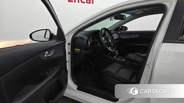 Kia Come New K3 id 4930150 из Кореи 20