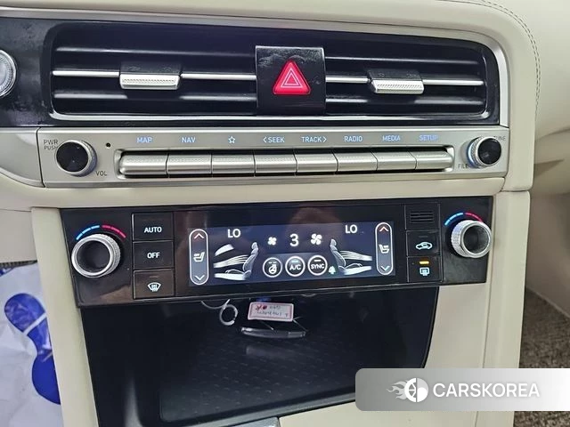 Genesis The New G70 id 4753380 из Кореи 20