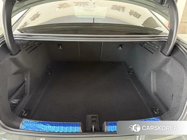 Audi A5L id 4258742 из Китая 12