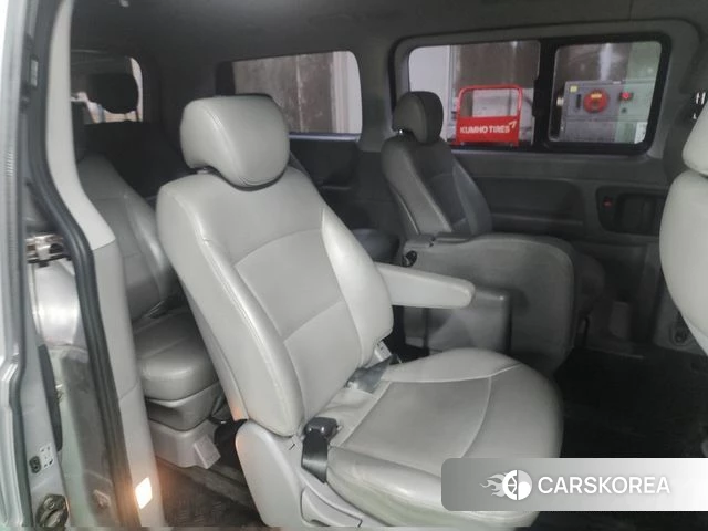 Hyundai The New Grand Starex id 4937778 из Кореи 20