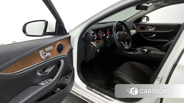 Mercedes-Benz E-Class W213 id 3350794 из Кореи 20