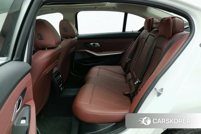 BMW 3 series id 4275997 из Китая 24