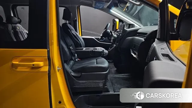 Hyundai Staria id 3042928 из Кореи 20