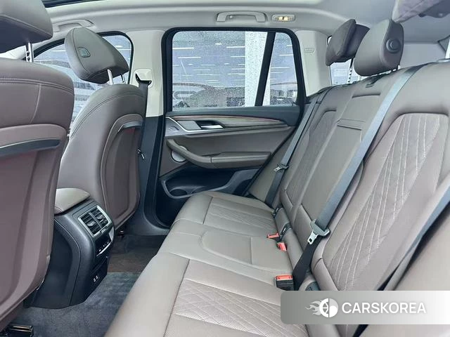 BMW X3 id 4335643 из Китая 34