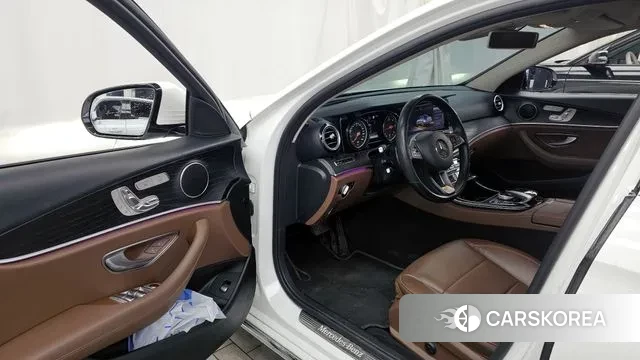 Mercedes-Benz E-Class W213 id 3408207 из Кореи 20