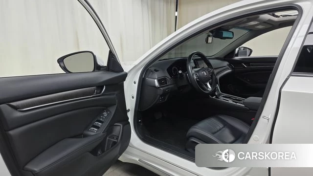 Honda Accord 10th Generation id 4636942 из Кореи 30