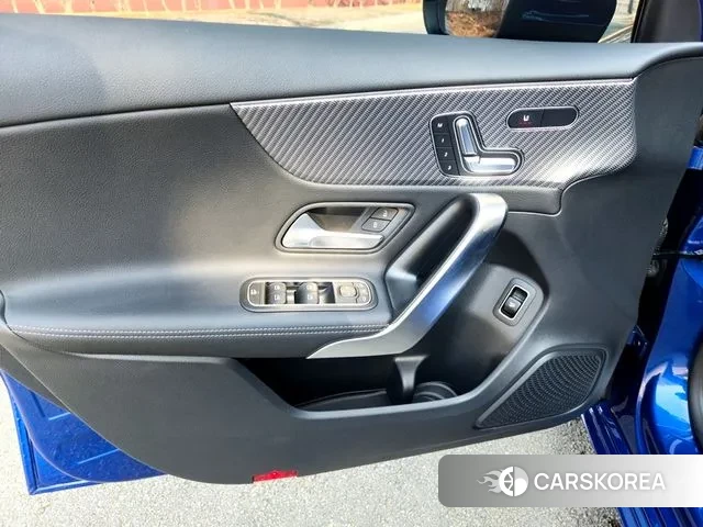 Mercedes-Benz A-Class W177 id 3700693 из Кореи 19