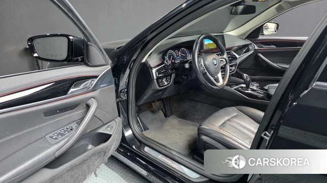 BMW 5 Series (G30) id 4530865 из Кореи 20