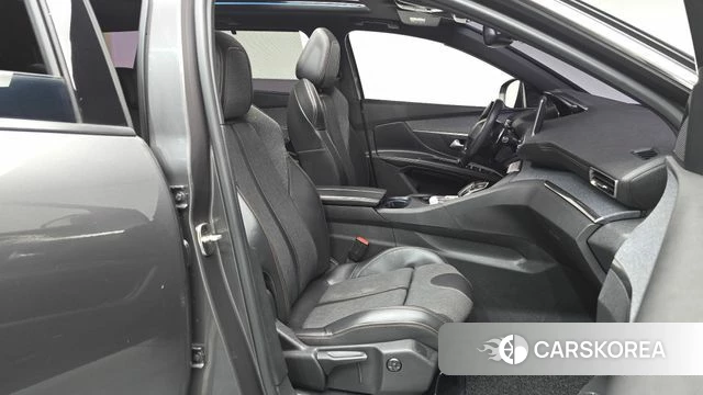 Peugeot 5008 second generation id 4225482 из Кореи 32