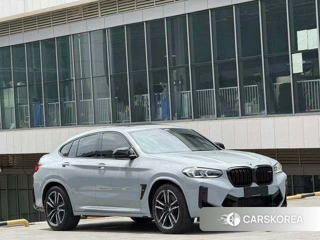 BMW X4 M id 4368158 из Китая 16