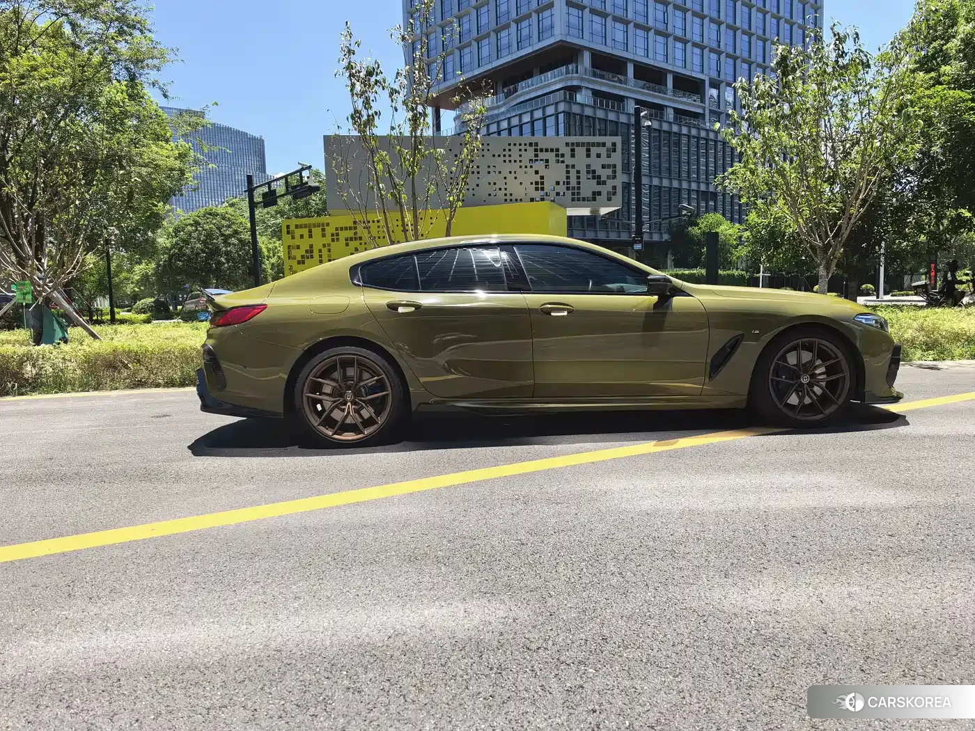 BMW 8 series id 4664488 из Китая 13