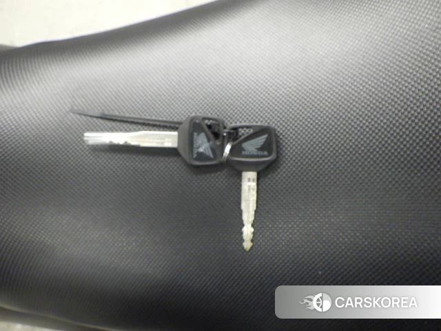 Проданный Honda CB400SF ABS id 4184755 из Японии, фото 34