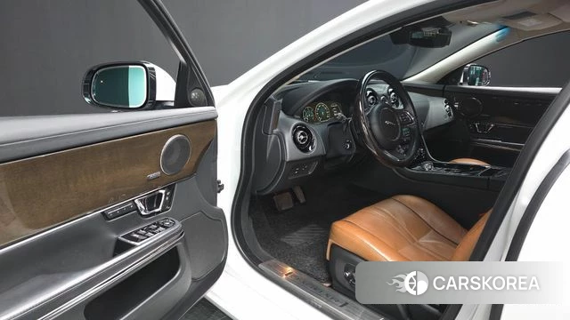 Jaguar All New XJ id 4632708 из Кореи 20