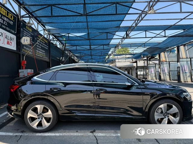Audi e-Tron id 4740926 из Кореи 10