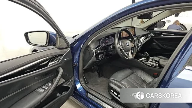 BMW 5 Series (G30) id 3616312 из Кореи 20