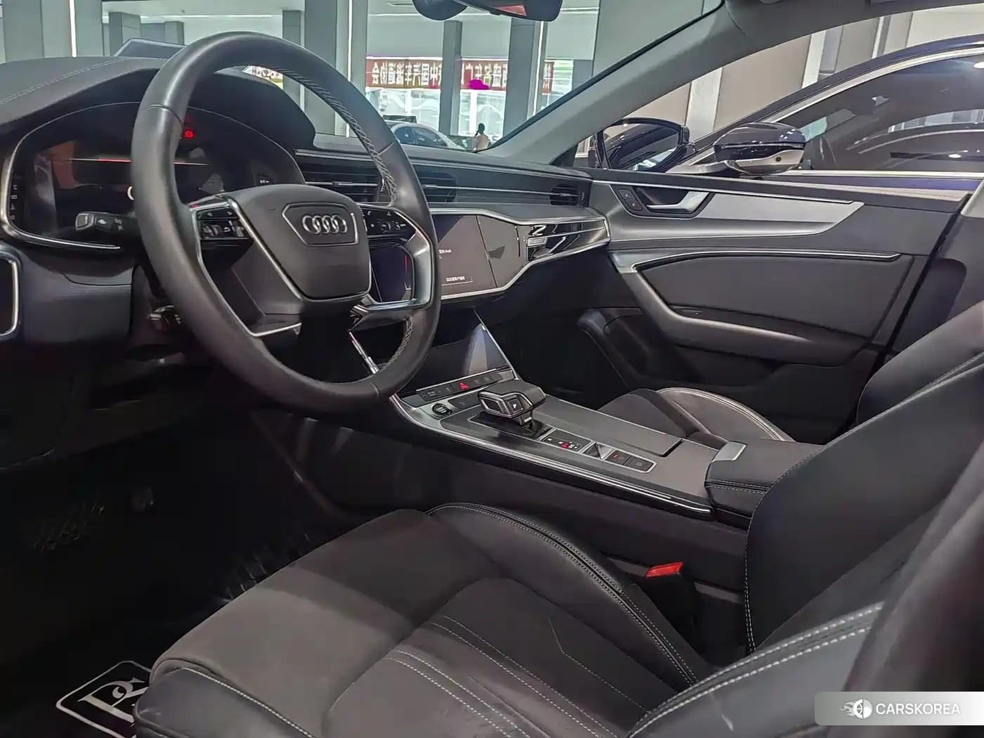 Audi A7L id 4628479 из Китая 11