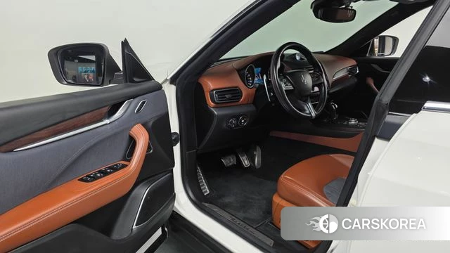 Maserati Levante id 3867356 из Кореи 20