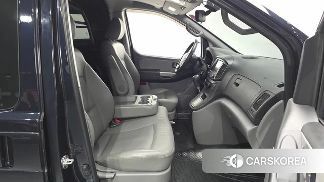 Hyundai The New Grand Starex id 4020056 из Кореи 20