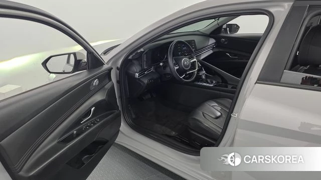 Hyundai Avante (CN7) id 4202205 из Кореи 32