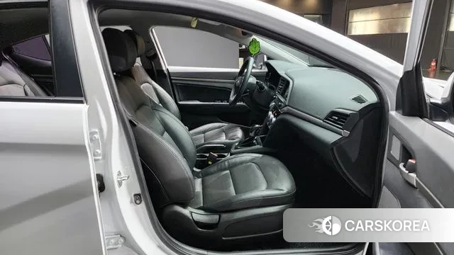 Hyundai The New Avante AD id 3039204 из Кореи 20