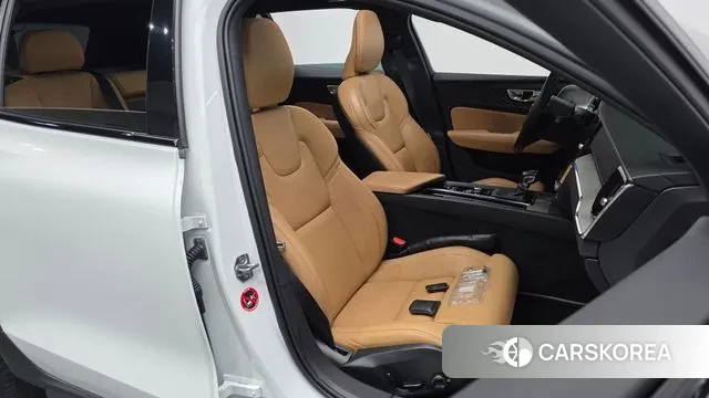 Volvo V60 Cross-Country 2nd Generation id 3459600 из Кореи 20