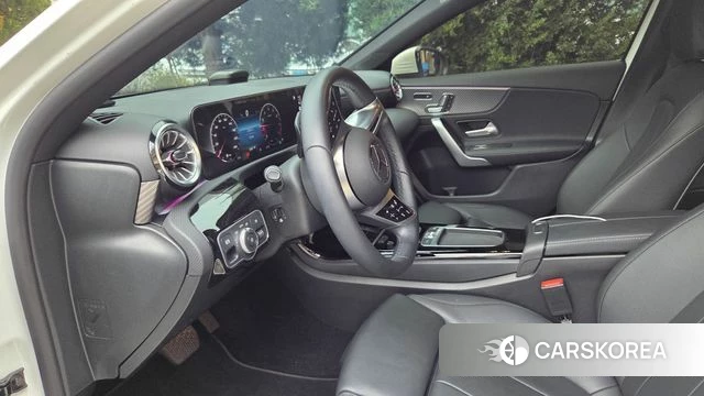 Mercedes-Benz A-Class W177 id 4186083 из Кореи 20