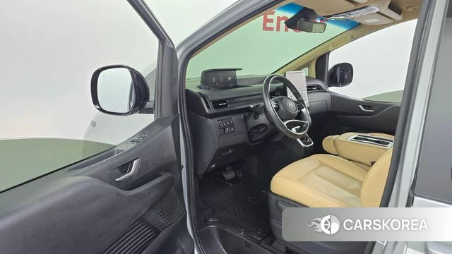 Hyundai Staria id 4315920 из Кореи 20