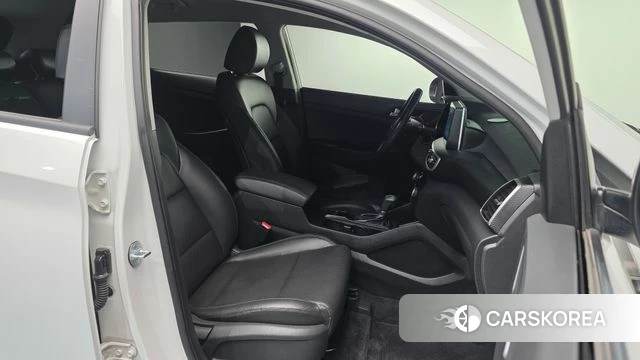 Hyundai All New Tucson id 3879518 из Кореи 20
