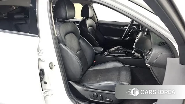 Kia Stinger id 3034384 из Кореи 20