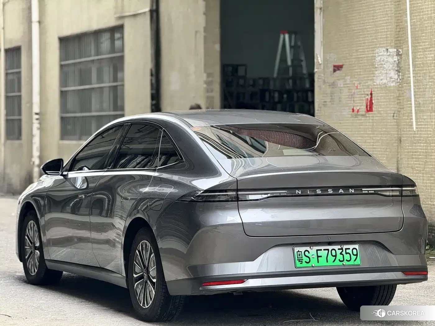 Nissan N6 id 4538690 из Китая 22
