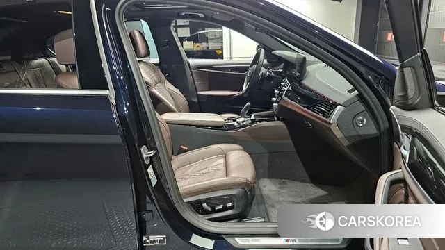 BMW 5 Series (G30) id 2974695 из Кореи 20