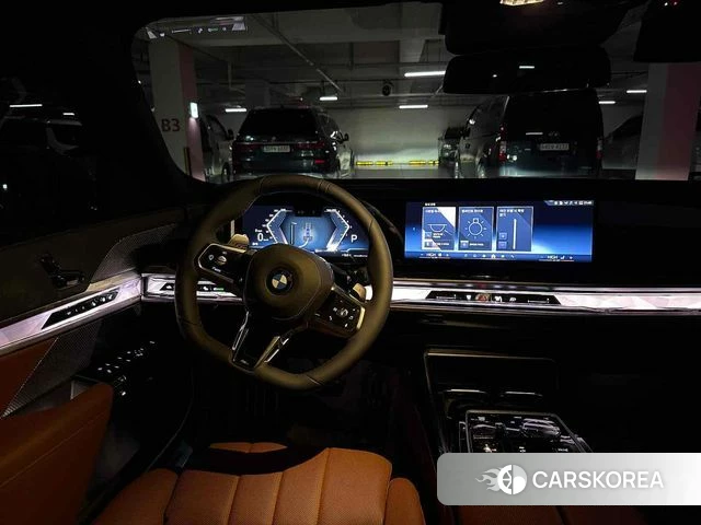 BMW 7 Series (G70) id 3963238 из Кореи 10