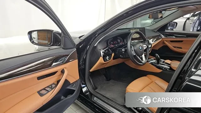 BMW 5 Series (G30) id 3394530 из Кореи 20