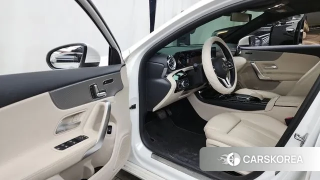 Mercedes-Benz A-Class W177 id 3508989 из Кореи 20