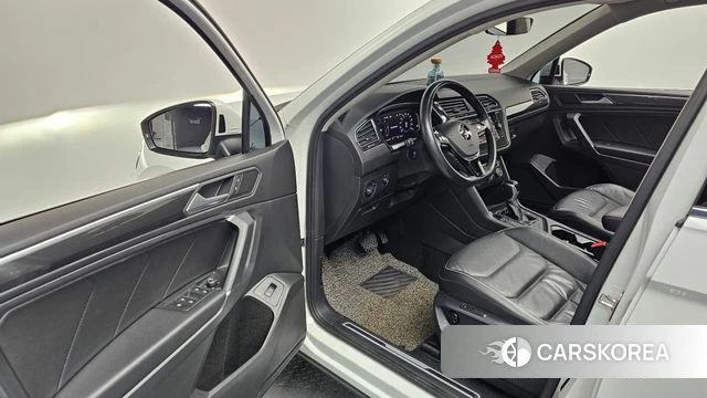 Volkswagen Tiguan Allspace id 4362651 из Кореи 34