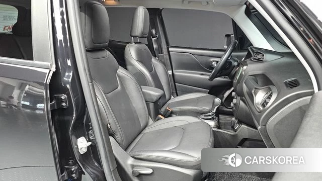 Jeep Renegade id 4562272 из Кореи 32