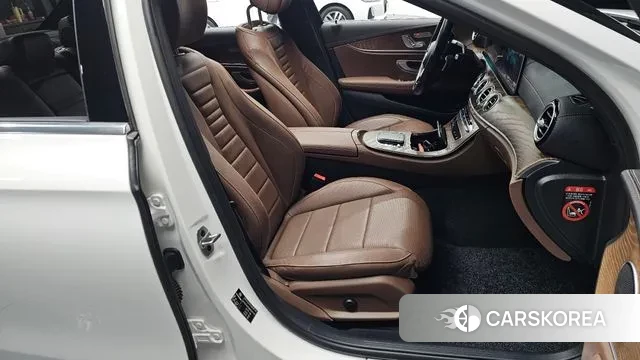 Mercedes-Benz E-Class W213 id 3483885 из Кореи 20
