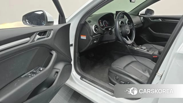 Audi New A3 id 4836431 из Кореи 31