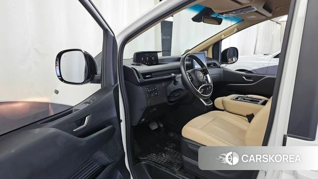 Hyundai Staria id 4872346 из Кореи 32