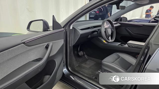 Tesla Model Y id 4427162 из Кореи 20
