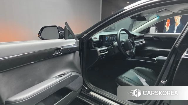 Hyundai Grandeur (GN7) id 4395132 из Кореи 31