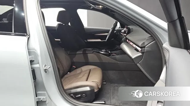 BMW 5 Series (G60) id 3653724 из Кореи 20