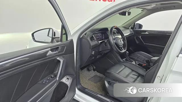 Volkswagen Tiguan Allspace id 2990416 из Кореи 20