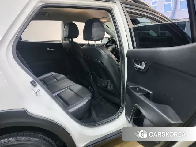 Kia Stonic id 3669230 из Кореи 20