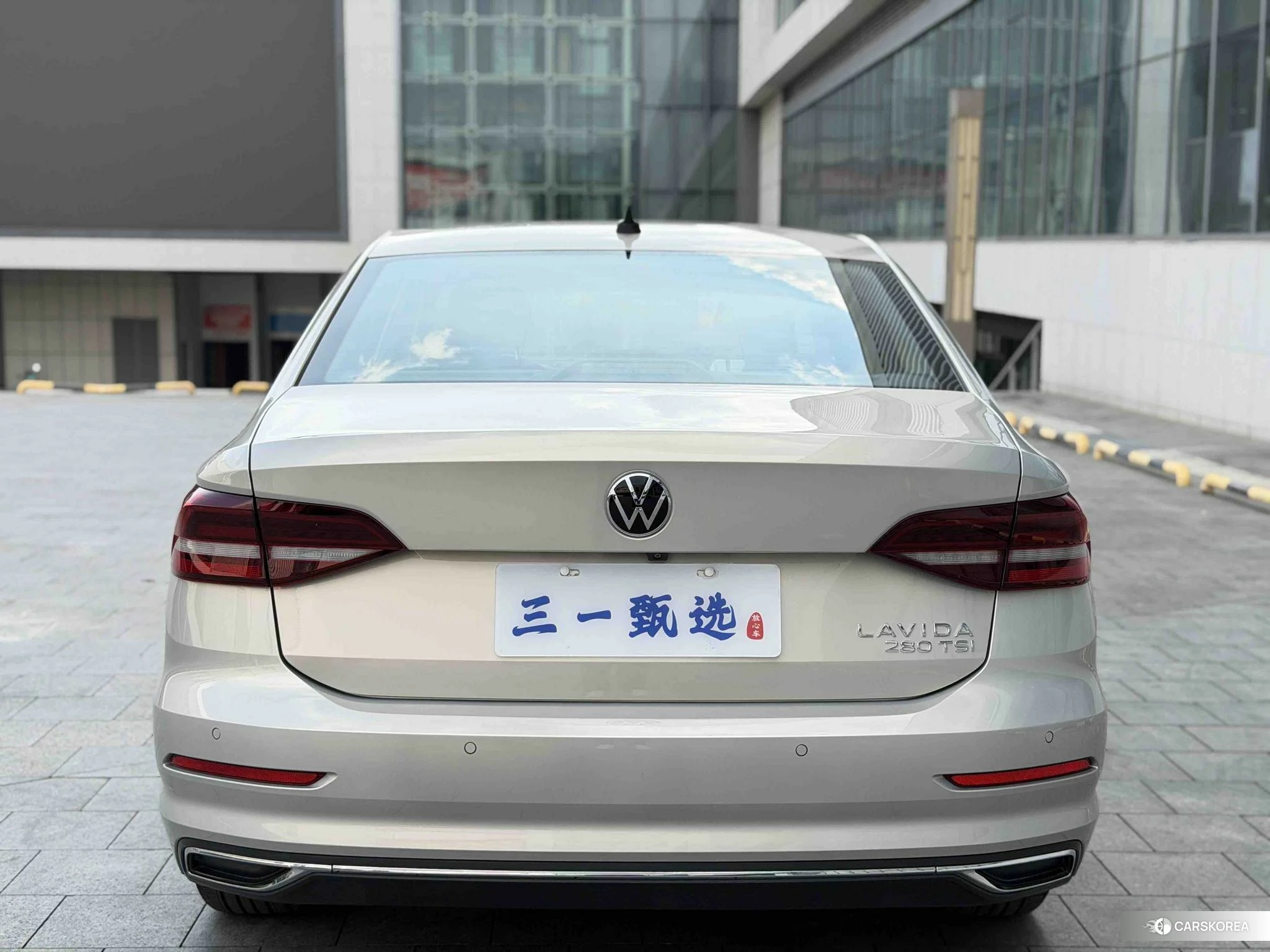 Volkswagen Lavida id 4510606 из Китая 18