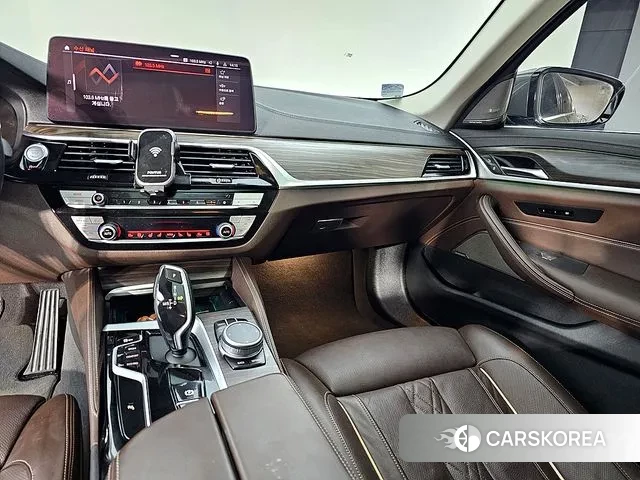 BMW 5 Series (G30) id 3616393 из Кореи 20